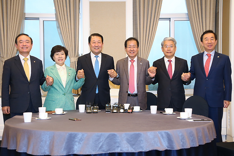 제목 노출 영역입니다 이미지
