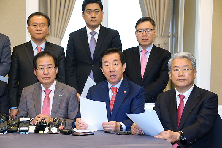 제목 노출 영역입니다 이미지