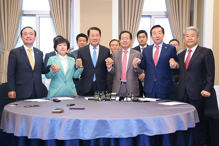 제목 노출 영역입니다 이미지