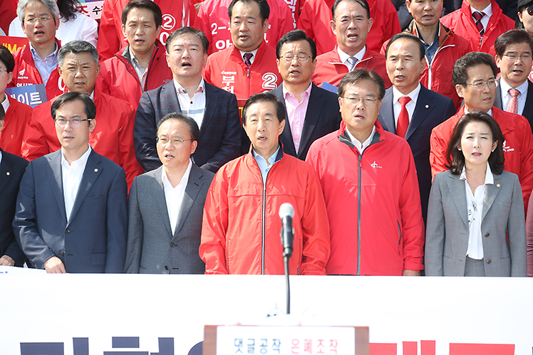 제목 노출 영역입니다 이미지