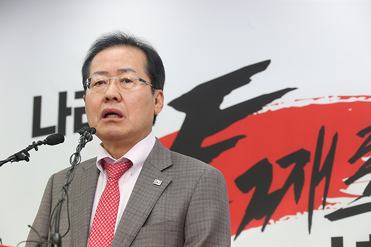 제목 노출 영역입니다 이미지