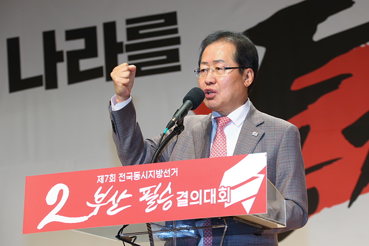 제목 노출 영역입니다 이미지
