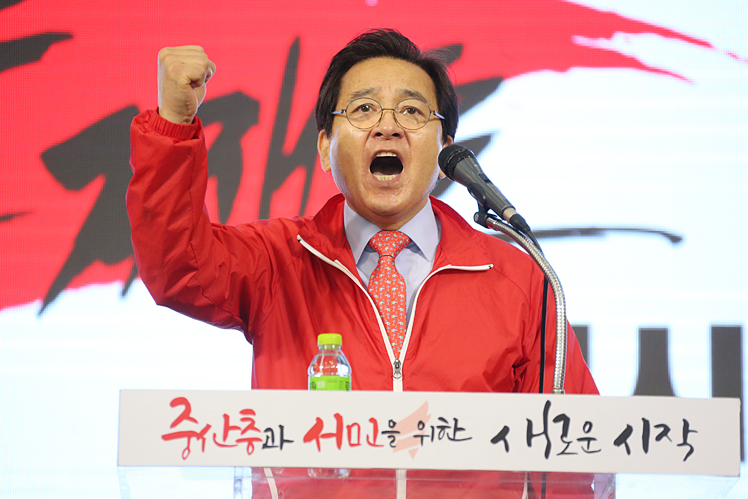 제목 노출 영역입니다 이미지
