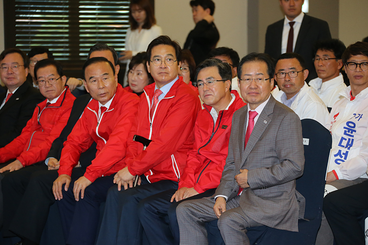제목 노출 영역입니다 이미지