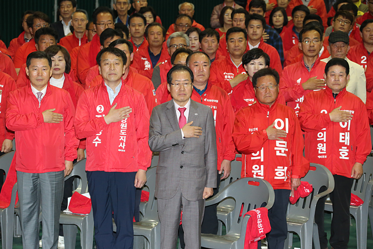 제목 노출 영역입니다 이미지