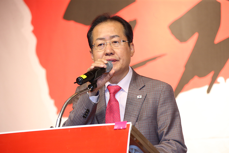 제목 노출 영역입니다 이미지
