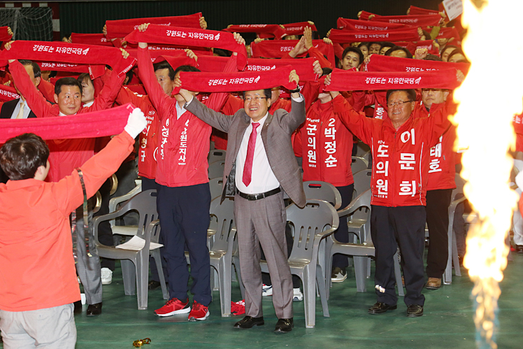 제목 노출 영역입니다 이미지