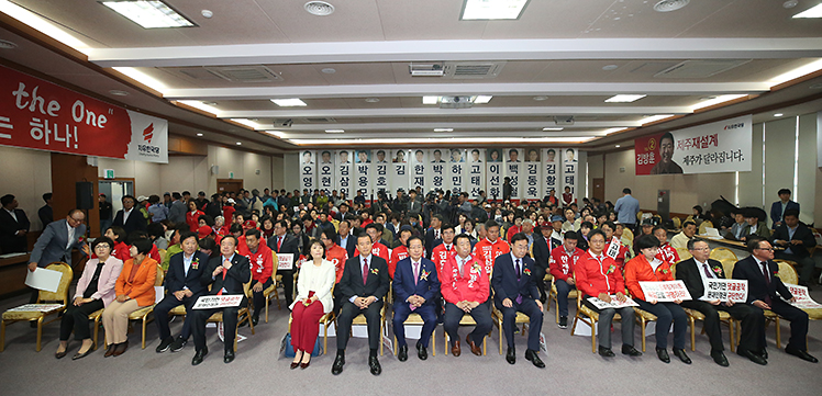 제목 노출 영역입니다 이미지