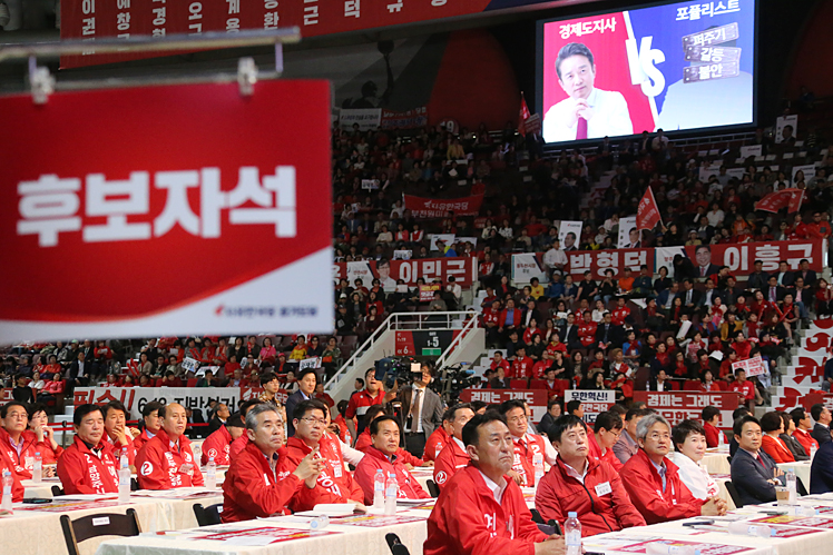 제목 노출 영역입니다 이미지