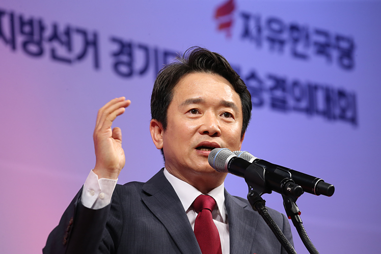 제목 노출 영역입니다 이미지