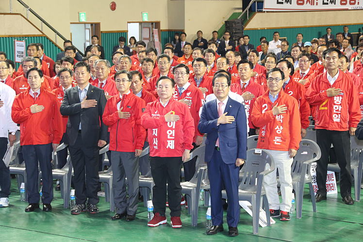 제목 노출 영역입니다 이미지