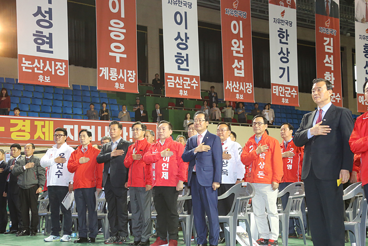 제목 노출 영역입니다 이미지