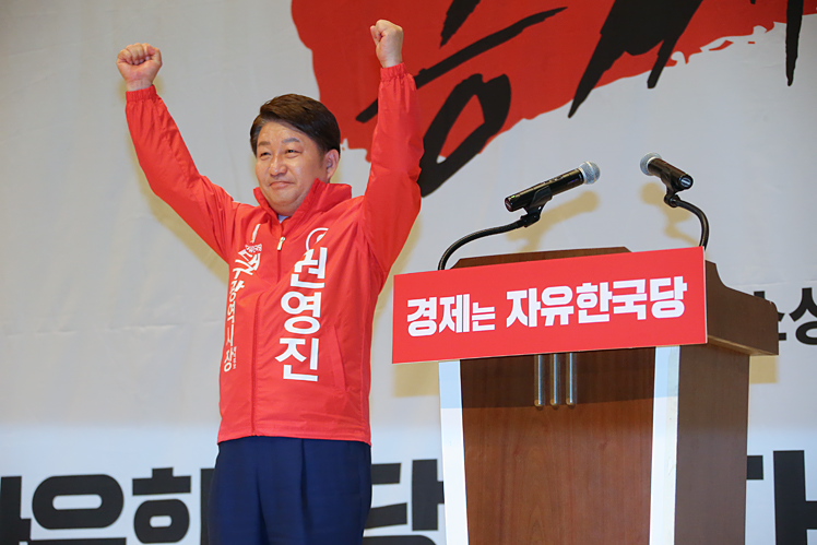 제목 노출 영역입니다 이미지