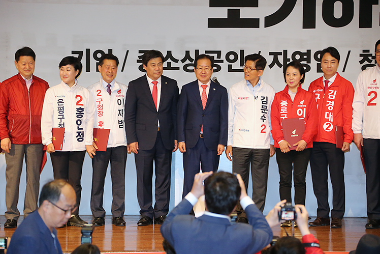제목 노출 영역입니다 이미지