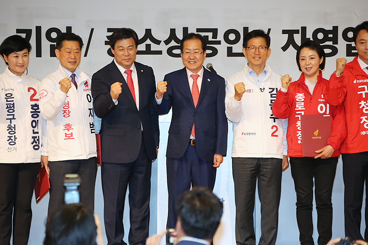 제목 노출 영역입니다 이미지