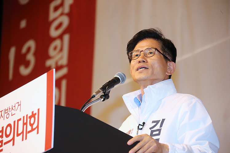 제목 노출 영역입니다 이미지