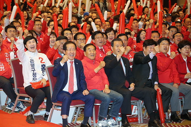 제목 노출 영역입니다 이미지