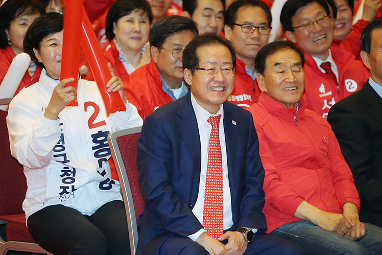 제목 노출 영역입니다 이미지