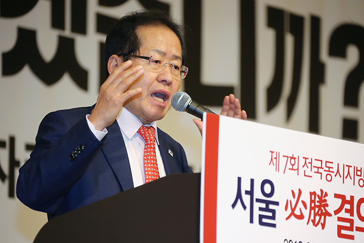 제목 노출 영역입니다 이미지