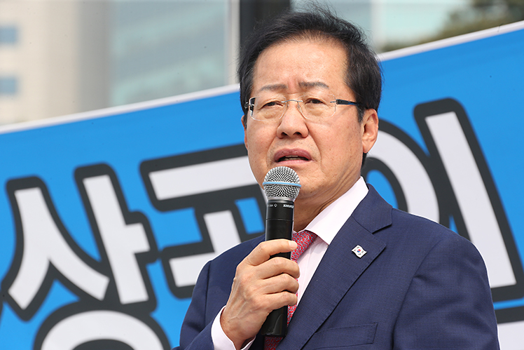 제목 노출 영역입니다 이미지