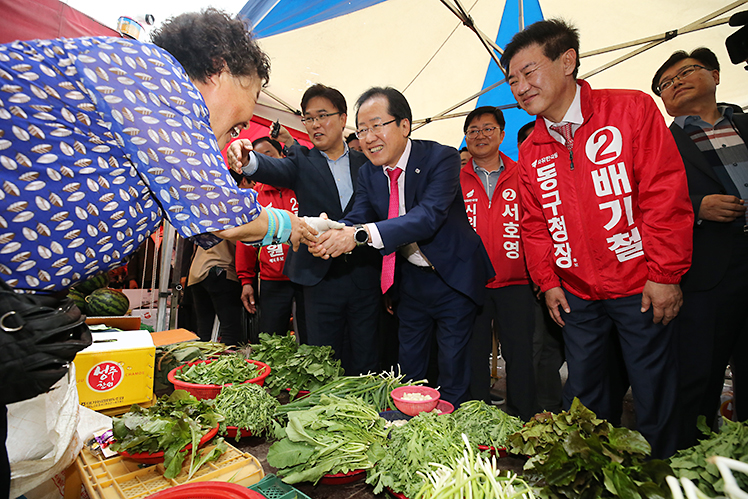제목 노출 영역입니다 이미지