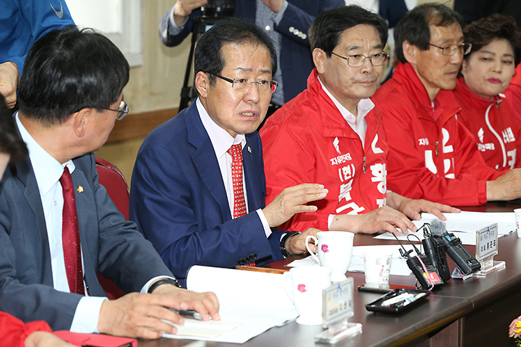제목 노출 영역입니다 이미지