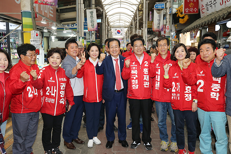 제목 노출 영역입니다 이미지
