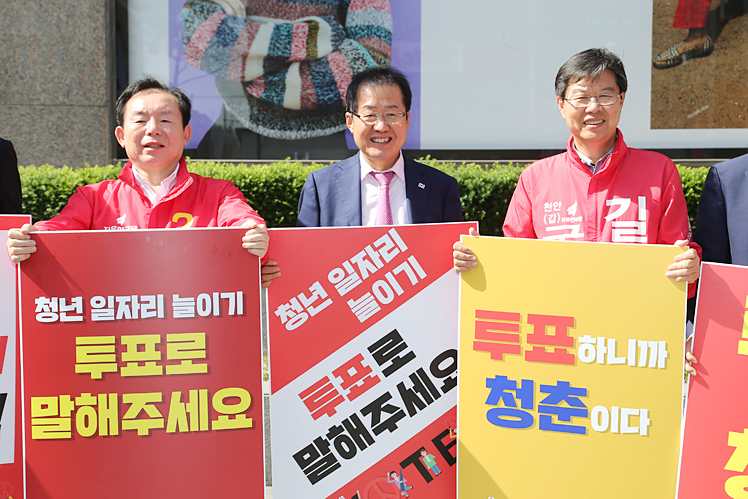 제목 노출 영역입니다 이미지