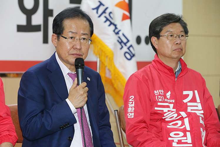 제목 노출 영역입니다 이미지