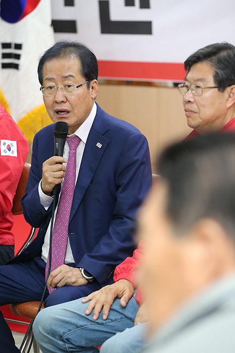 제목 노출 영역입니다 이미지