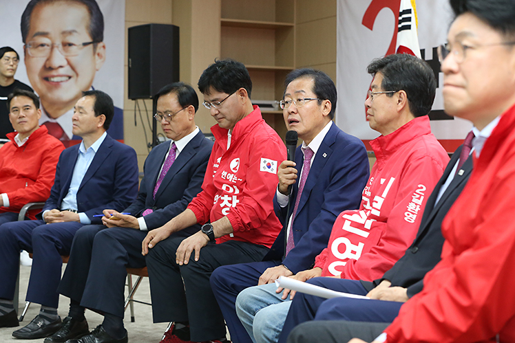 제목 노출 영역입니다 이미지