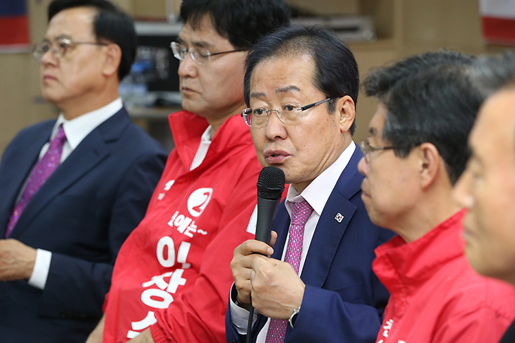 제목 노출 영역입니다 이미지