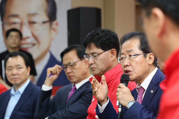 제목 노출 영역입니다 이미지