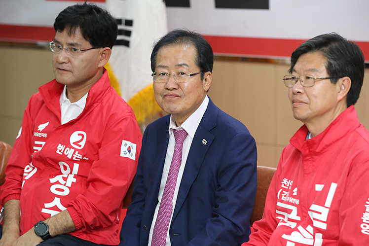 제목 노출 영역입니다 이미지