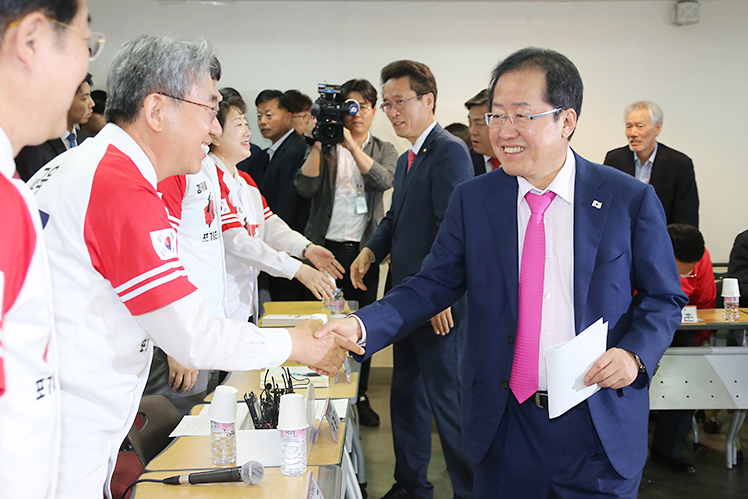제목 노출 영역입니다 이미지