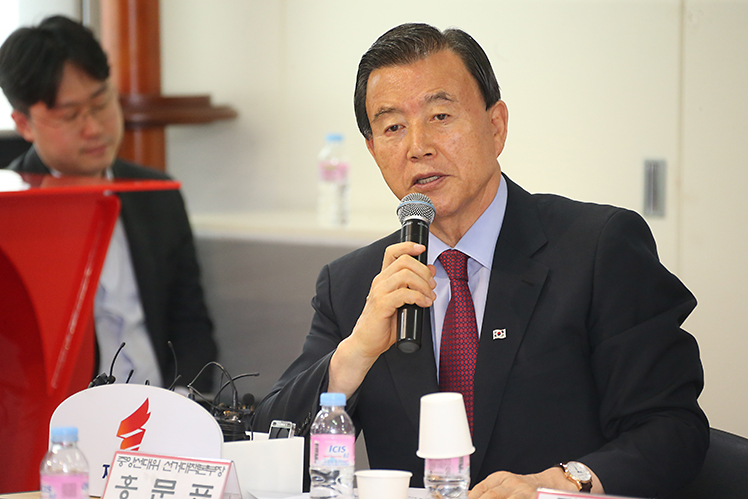 제목 노출 영역입니다 이미지