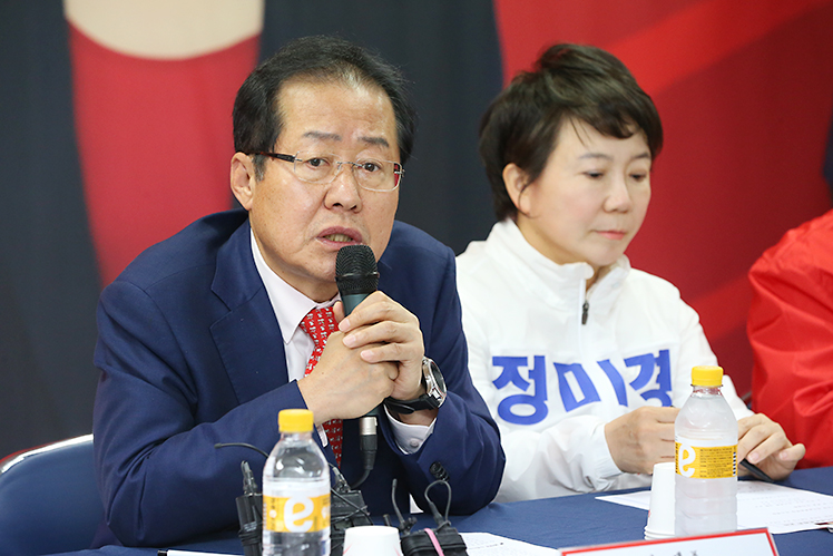 제목 노출 영역입니다 이미지
