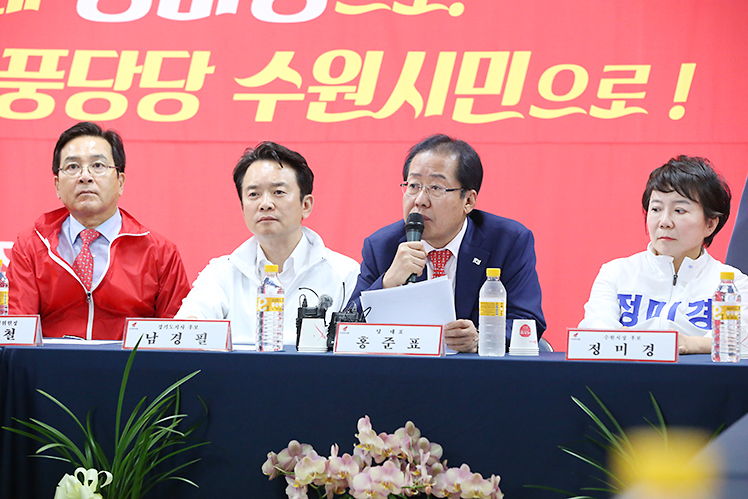 제목 노출 영역입니다 이미지