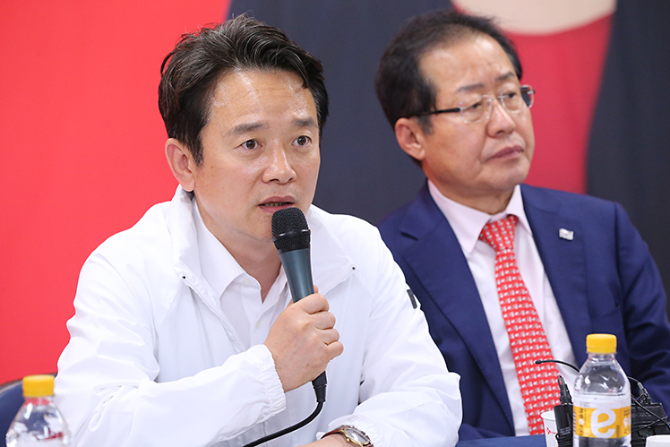 제목 노출 영역입니다 이미지