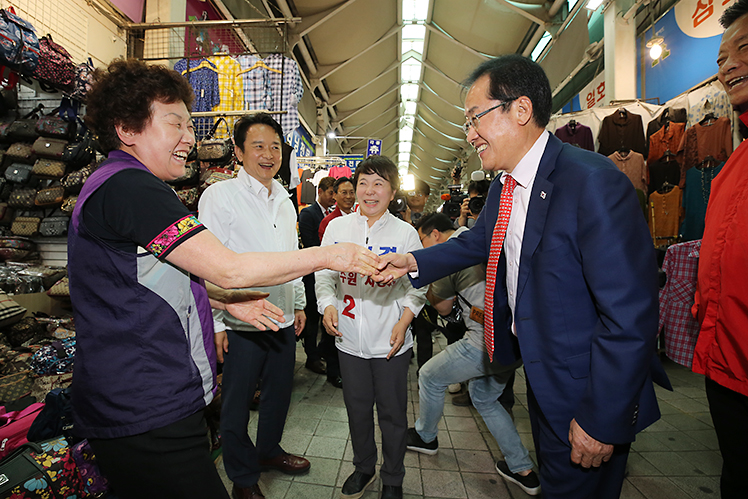 제목 노출 영역입니다 이미지