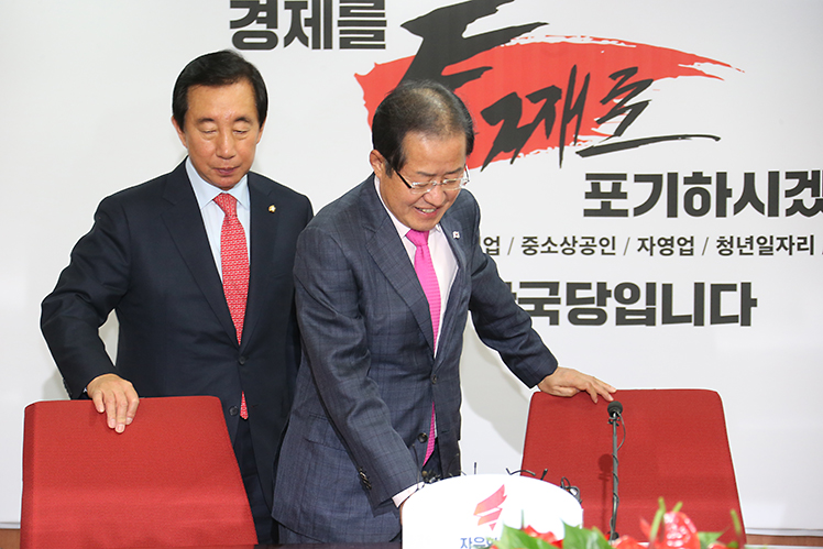제목 노출 영역입니다 이미지