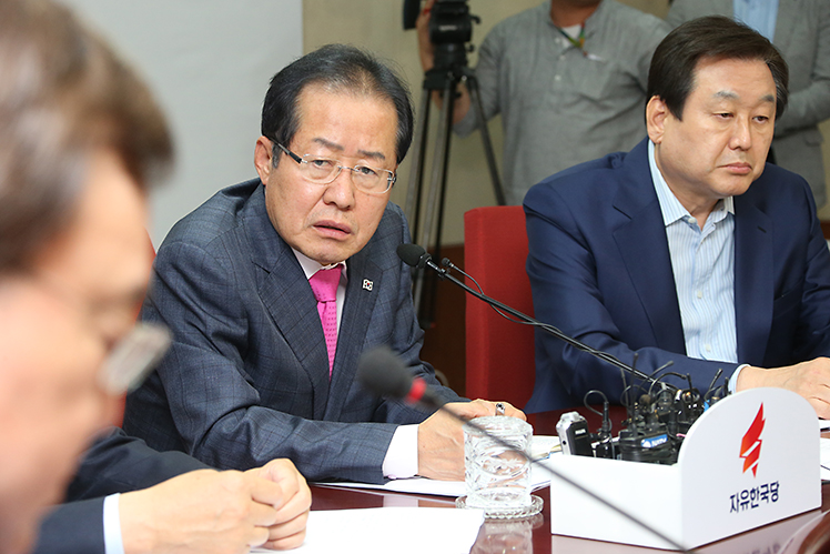 제목 노출 영역입니다 이미지