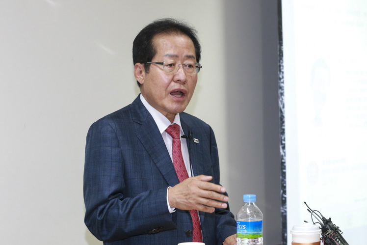 제목 노출 영역입니다 이미지