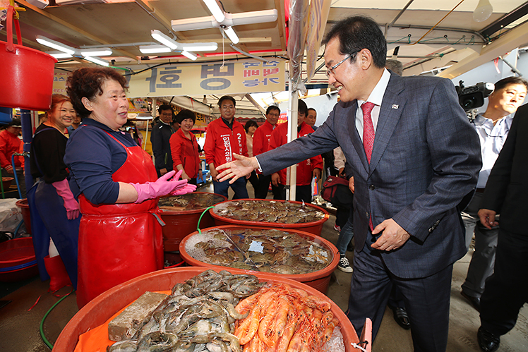 제목 노출 영역입니다 이미지