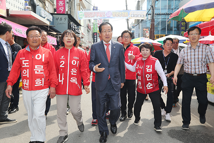제목 노출 영역입니다 이미지