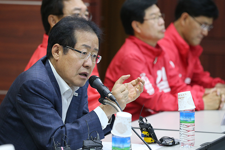 제목 노출 영역입니다 이미지