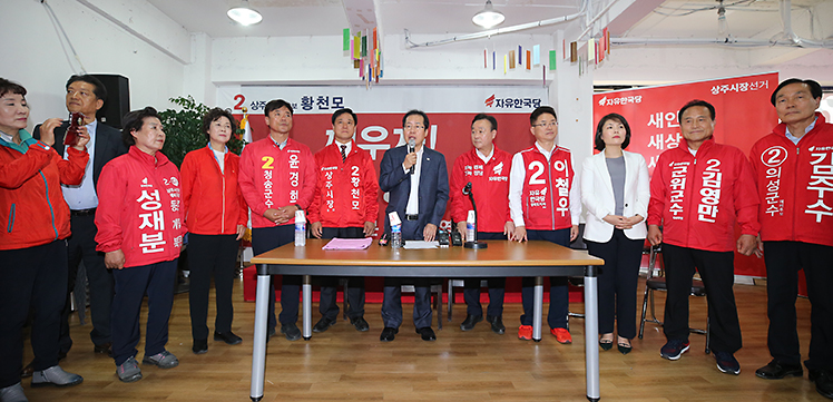 제목 노출 영역입니다 이미지