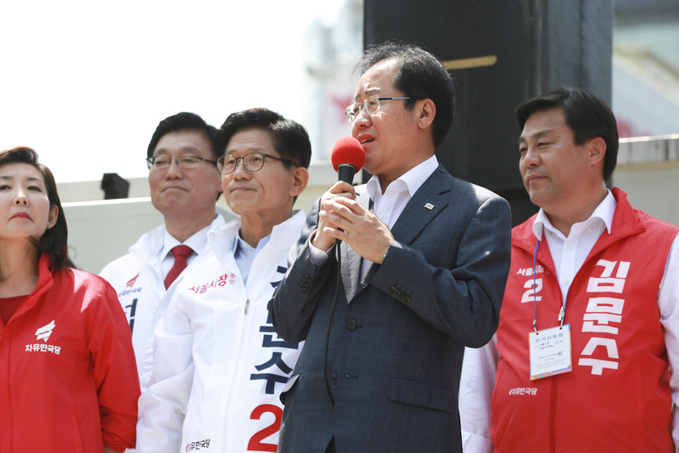 제목 노출 영역입니다 이미지