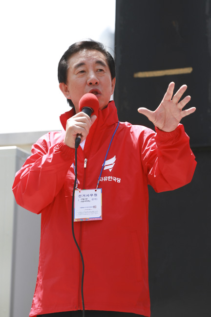 제목 노출 영역입니다 이미지
