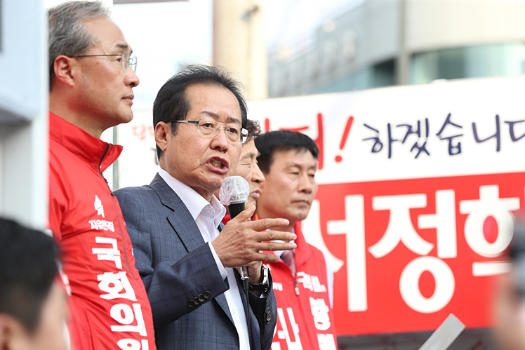 제목 노출 영역입니다 이미지